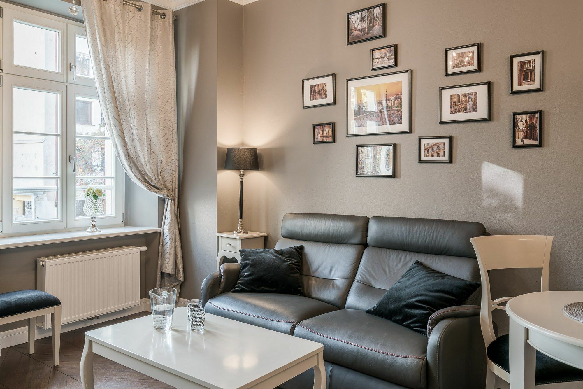 Rentplanet - Laciarska Apartament